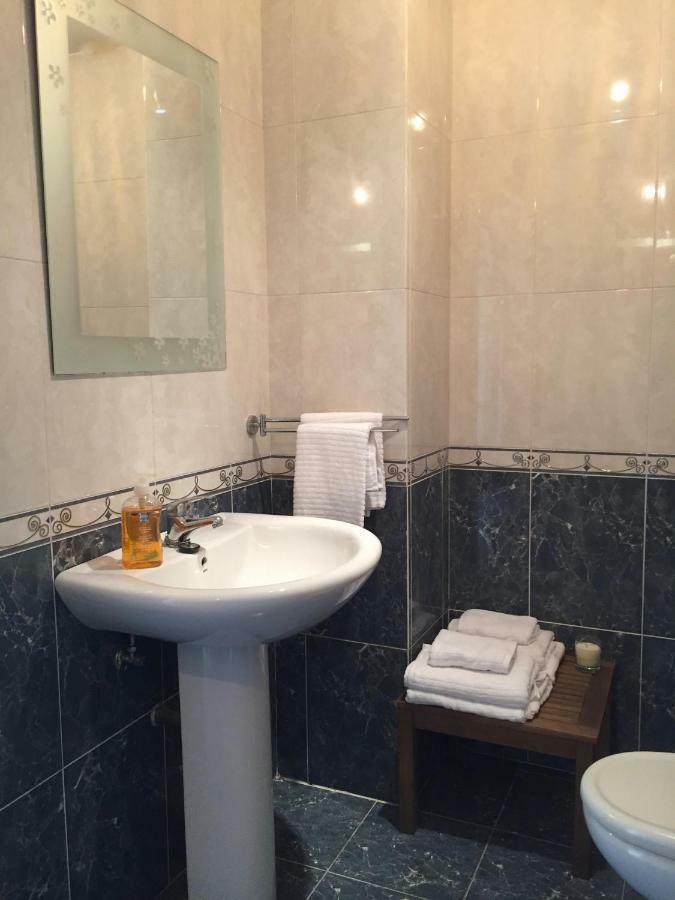 Atico Luadas Apartment Caldas De Reis Luaran gambar